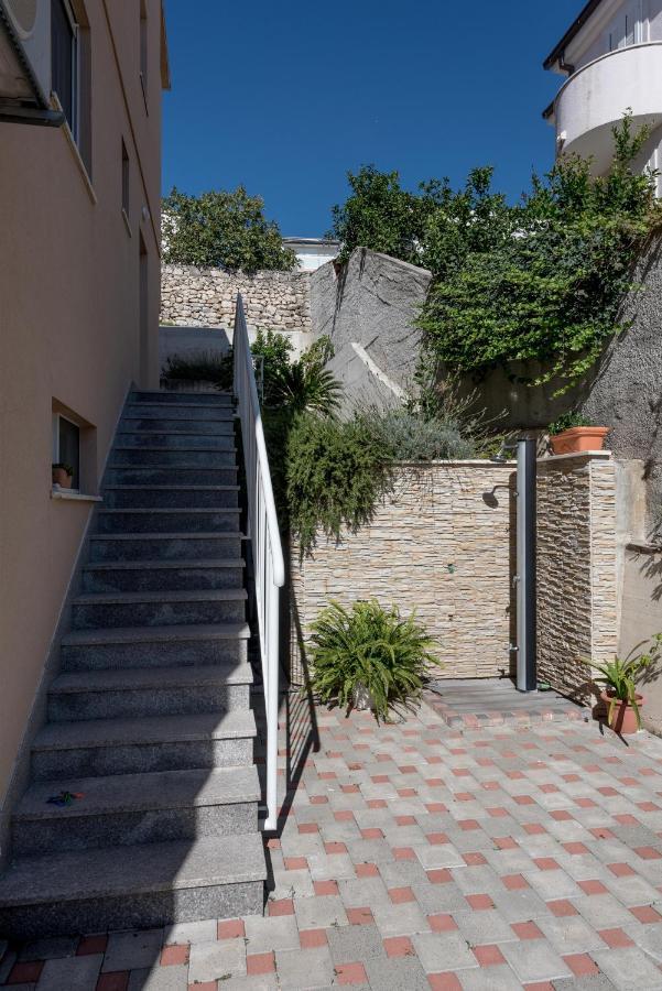 Apartments Amneris Trogir Ngoại thất bức ảnh