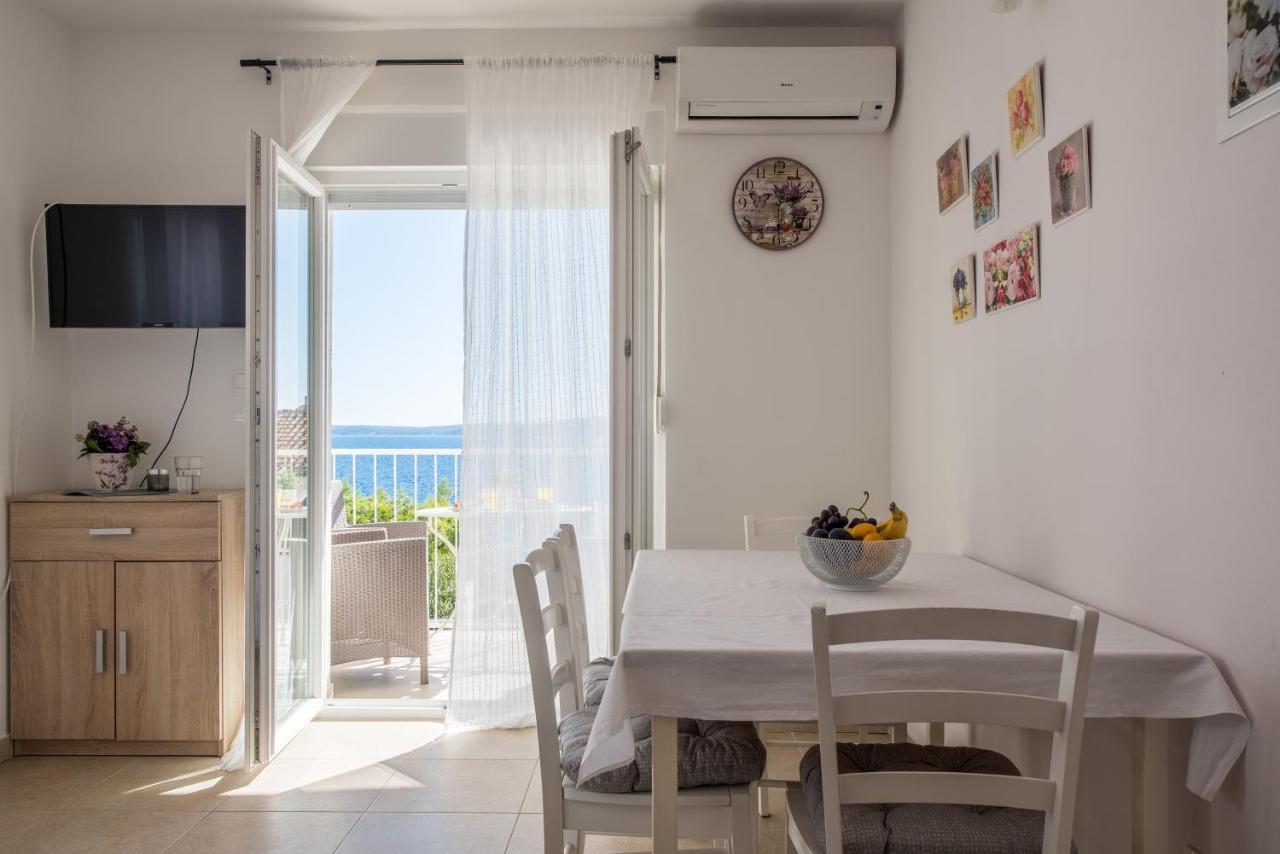 Apartments Amneris Trogir Ngoại thất bức ảnh