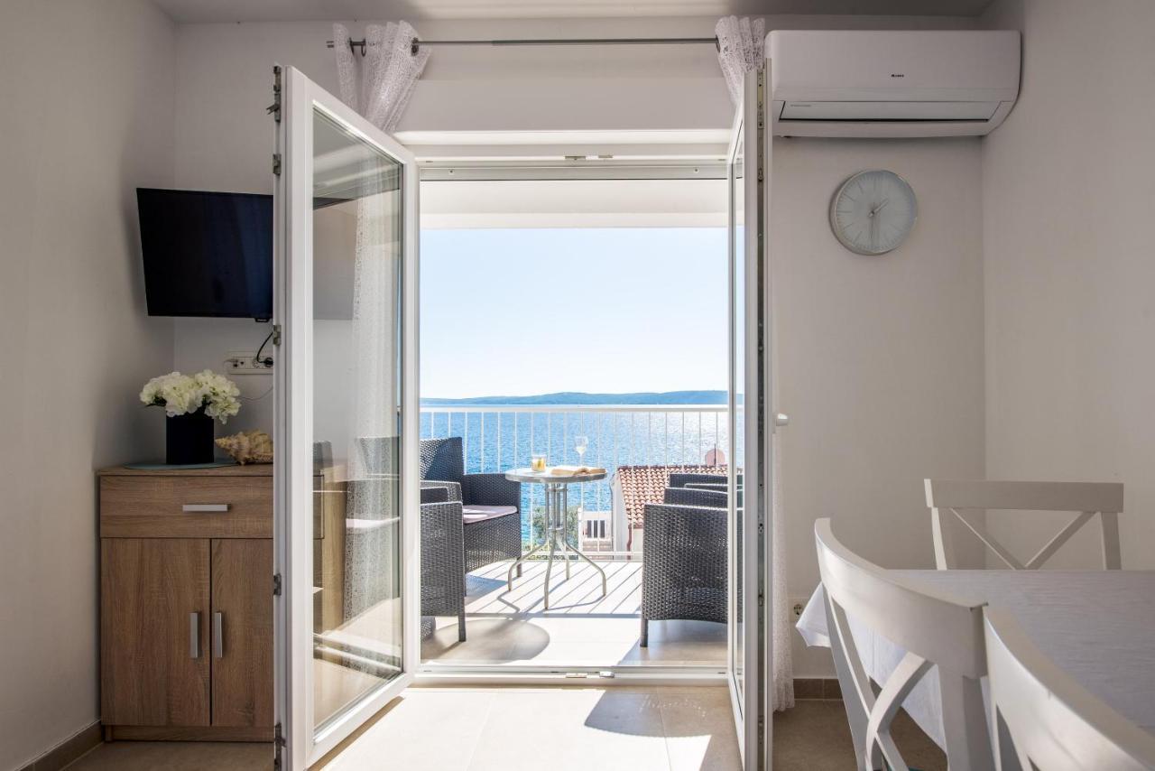 Apartments Amneris Trogir Ngoại thất bức ảnh