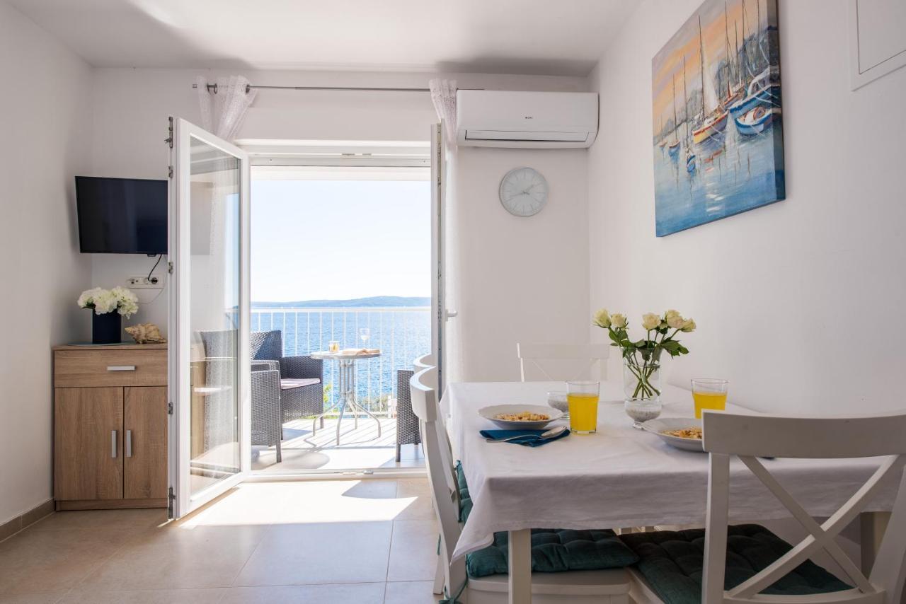 Apartments Amneris Trogir Ngoại thất bức ảnh