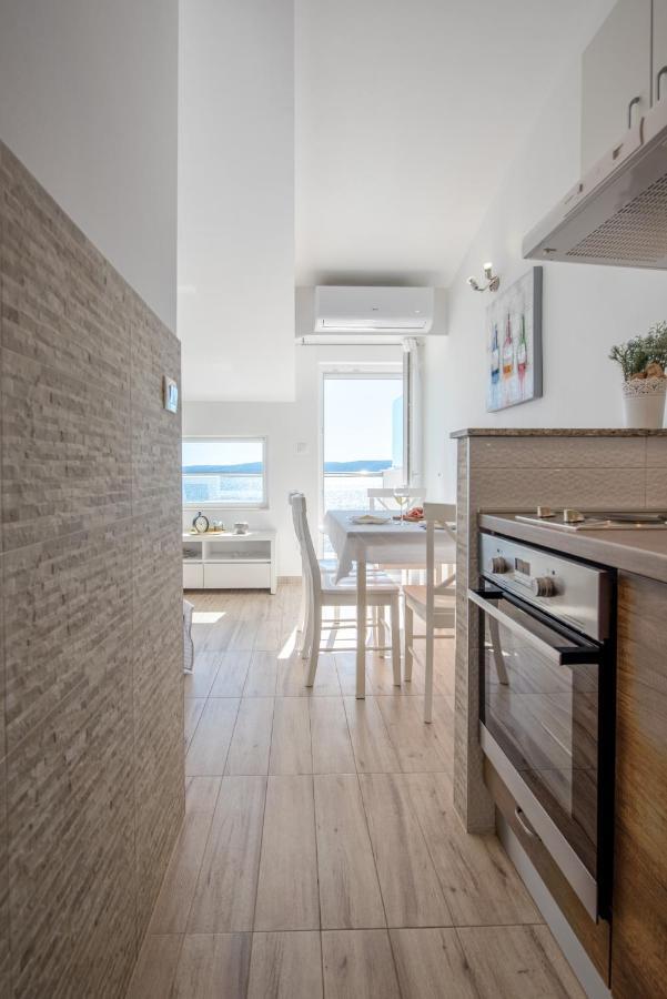 Apartments Amneris Trogir Ngoại thất bức ảnh