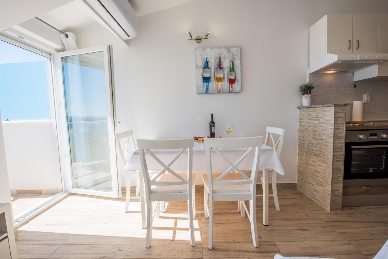 Apartments Amneris Trogir Ngoại thất bức ảnh
